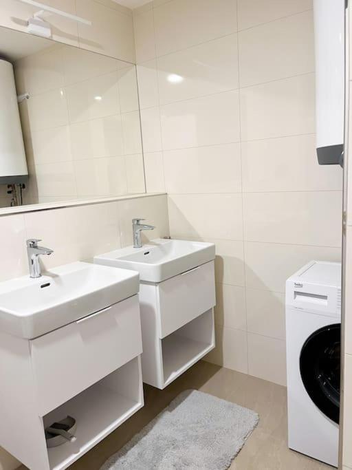 Imperial Loft Apartment Praga Zewnętrze zdjęcie