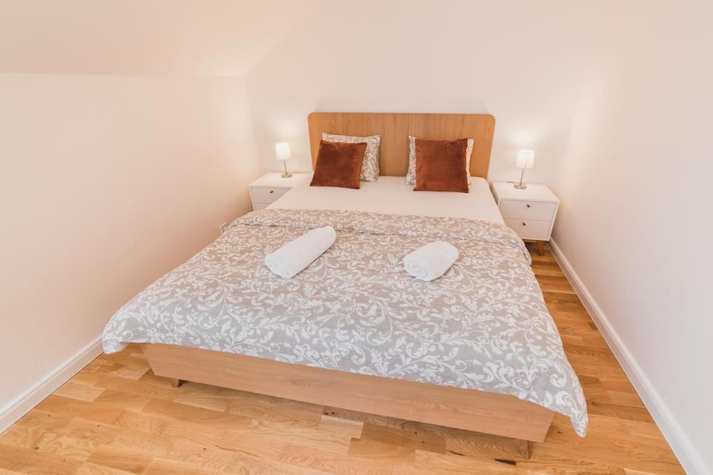Imperial Loft Apartment Praga Zewnętrze zdjęcie