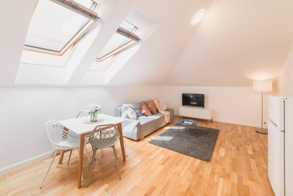 Imperial Loft Apartment Praga Zewnętrze zdjęcie